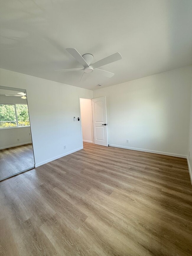 Building Photo - 1005 Belser St