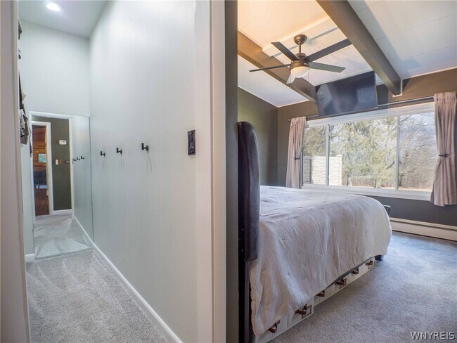 Building Photo - 2392 N Maple Ave