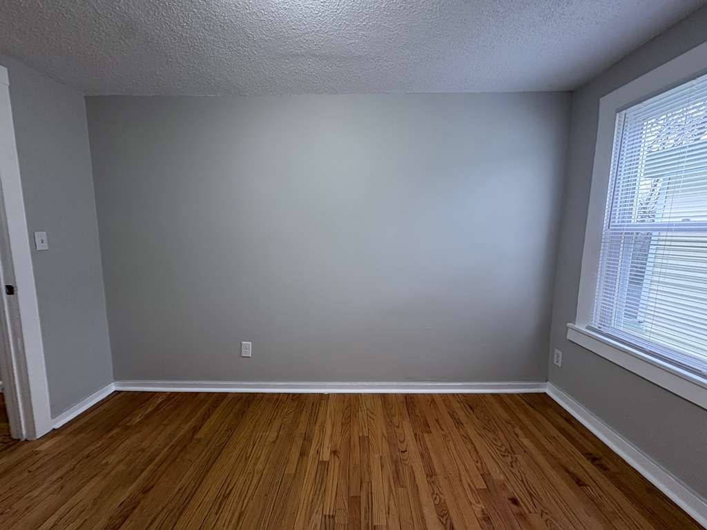 Building Photo - 24 Edgar St