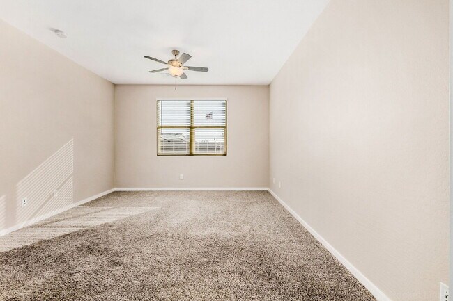 Building Photo - 19981 W Badgett Ln