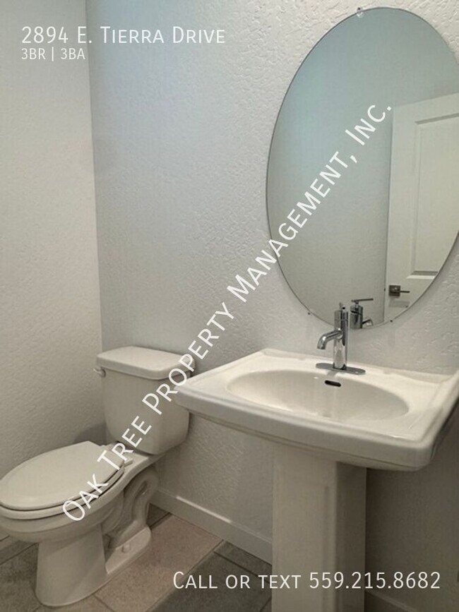 Building Photo - 2894 E Tierra Dr