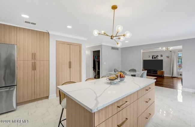 Building Photo - 28 Musket Ln