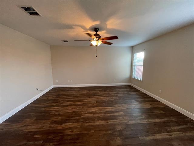 Building Photo - 804 White Fields Way