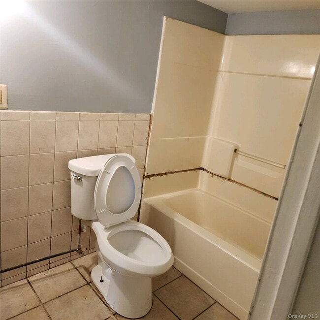 Building Photo - 5 Hadden Pl