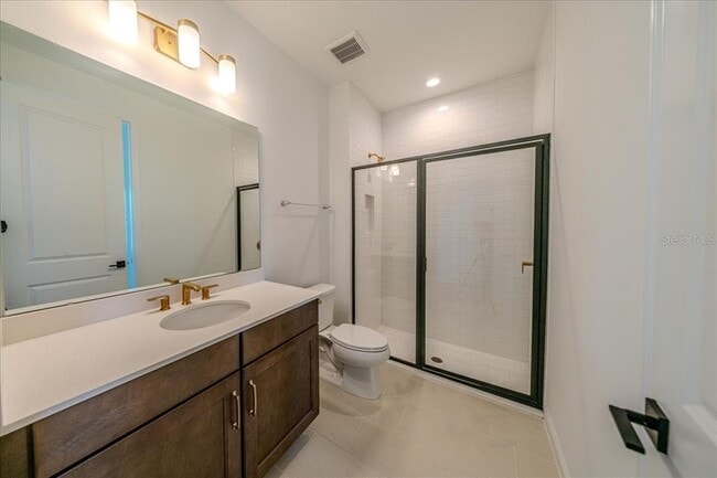 Building Photo - 1850 Falconhurst Ln