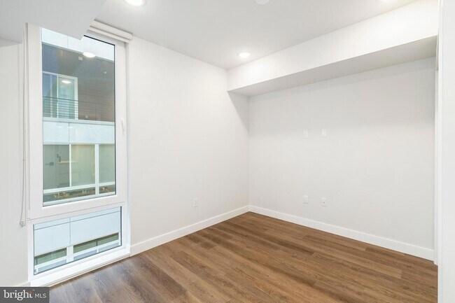 Building Photo - 1102 Germantown Ave