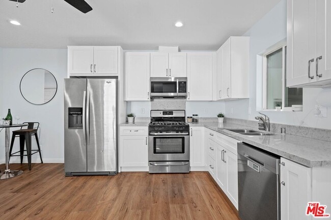 Building Photo - 13347 Friar St