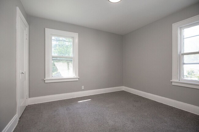 Building Photo - 4772 E 90th St