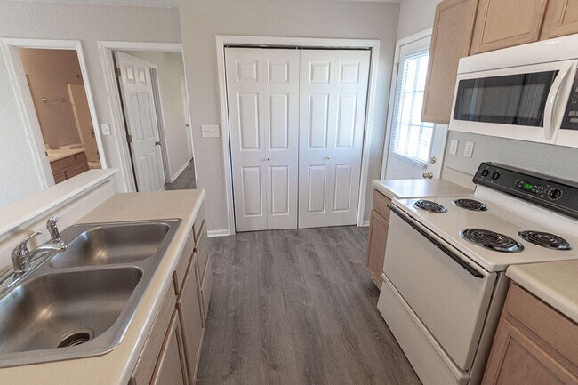 Building Photo - 1507 Riva Ridge Ct