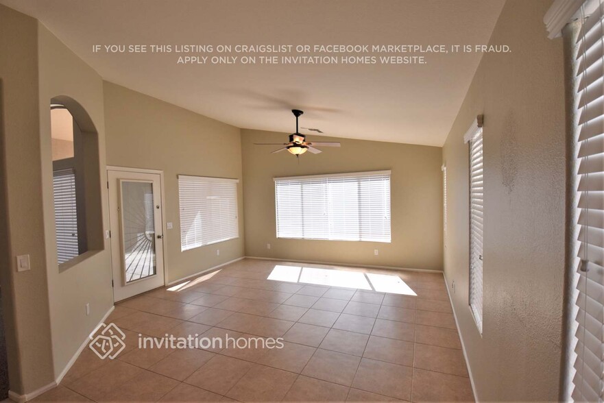 Building Photo - 29463 N Candlewood Dr