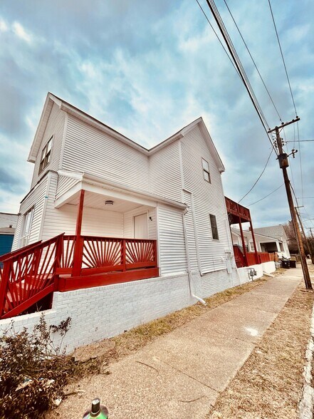 Building Photo - 331 N 26th St