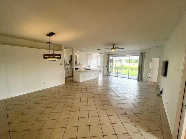 Building Photo - 7463 Ridge Rd