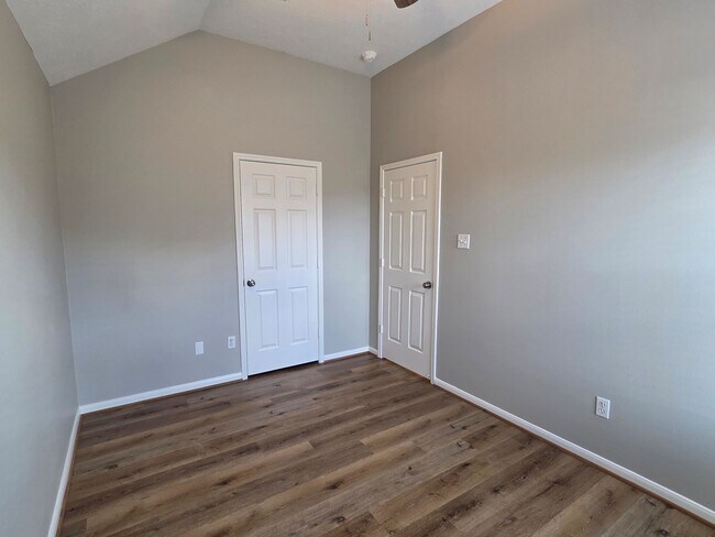 Building Photo - 8214 Point Pendleton Dr