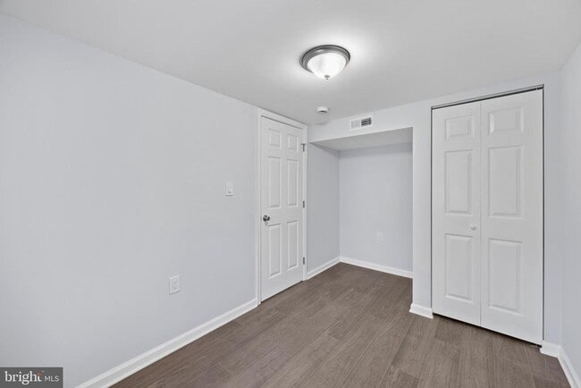 Building Photo - 8135 Allendale Dr