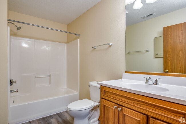 Building Photo - Modern 2-Bed/2-Bath Condo Style Apartments...