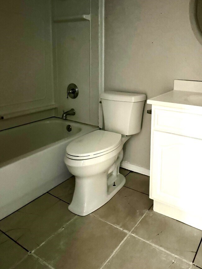 Building Photo - 1716 Coronado Ave