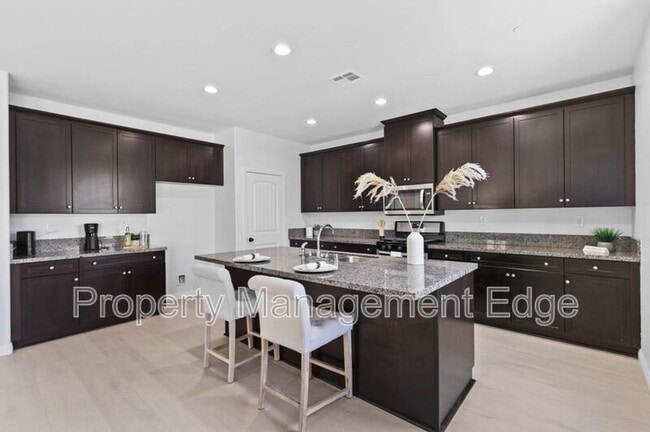 Building Photo - 29305 Catalpa