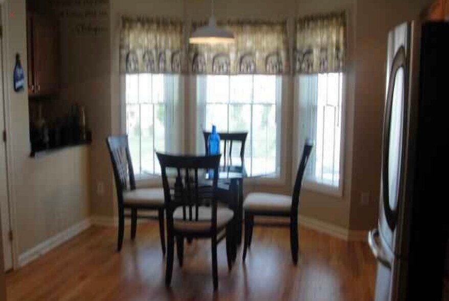 Building Photo - 1903 Briar Woods Ln