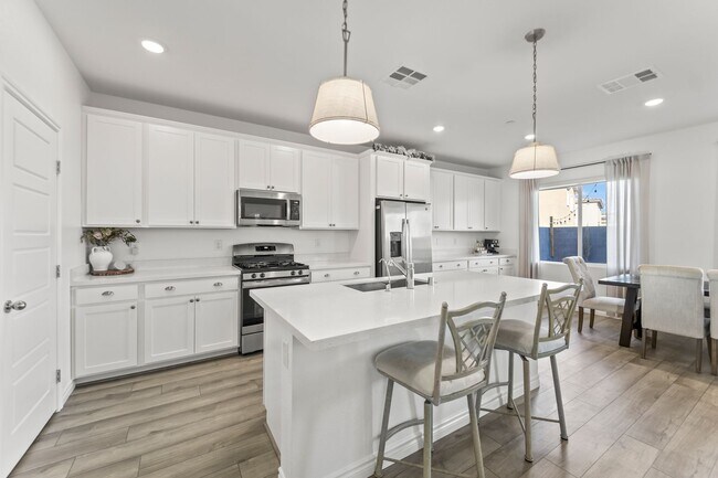 Building Photo - New Build, 4 bedroom, 3 full bathroom in the Master Planned Community; Landmark at Black Mountain...