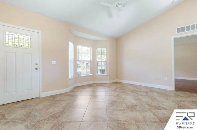 Building Photo - 28 Powder Horn Dr