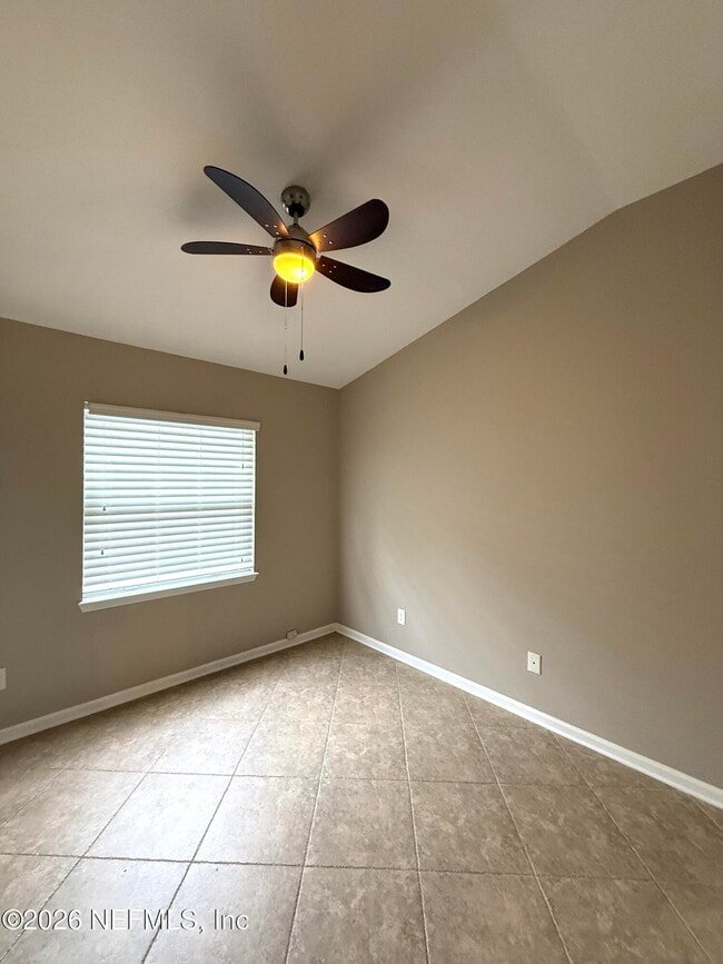 Building Photo - 2798 Lantana Lakes Dr W