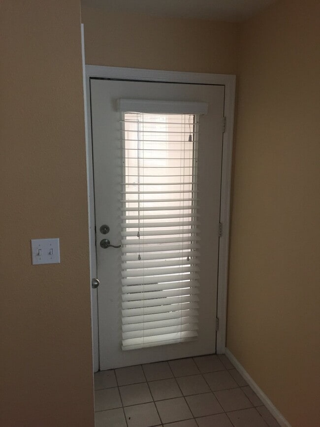 Building Photo - Two Bedroom/2 Bath DTC Condo for Rent-Ligh...