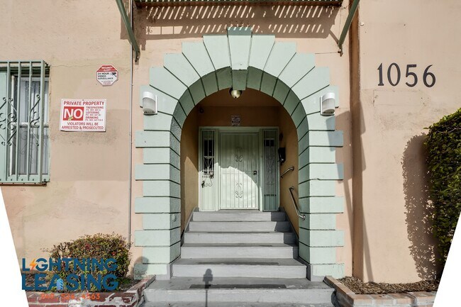 Building Photo - 1058 Normandie Ave