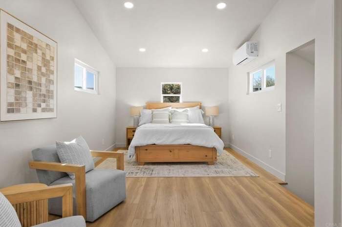 Building Photo - 6837 Celia Vista Dr