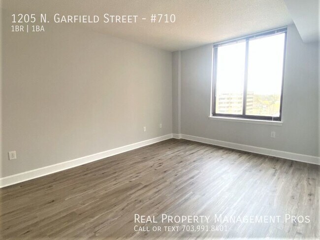 Building Photo - Beautiful Condo at Popular Station Square,...