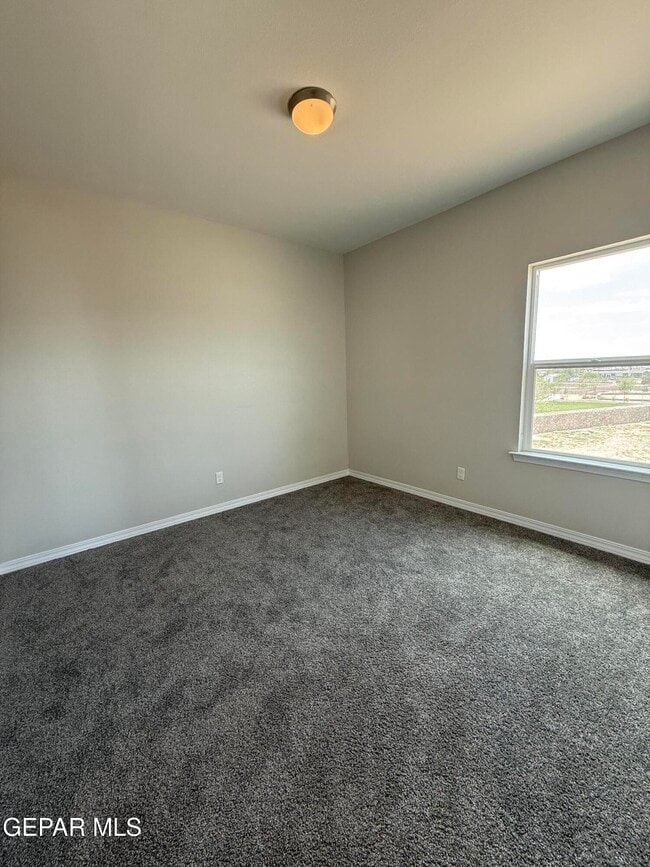 Building Photo - 7412 Rio Rimac Dr