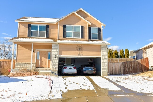 Primary Photo - 9234 Red Fern Ln