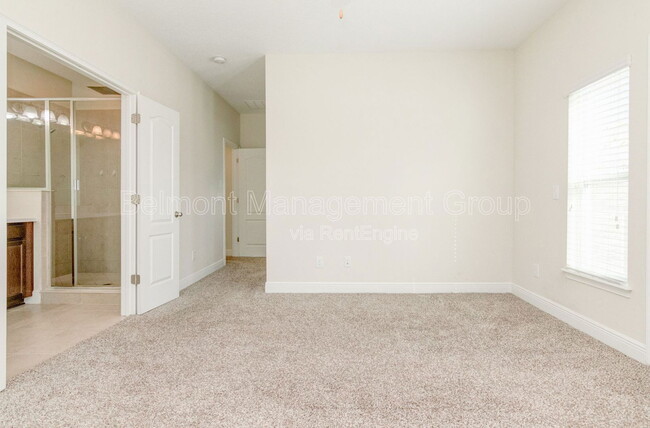Building Photo - 8567 Pinter St