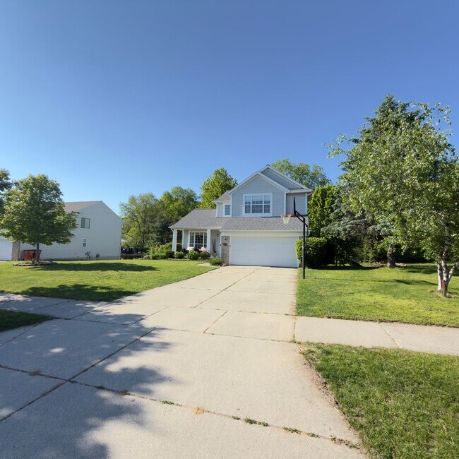 Building Photo - Single Family Home In The Desirable Cannon Farms Neighborhood!