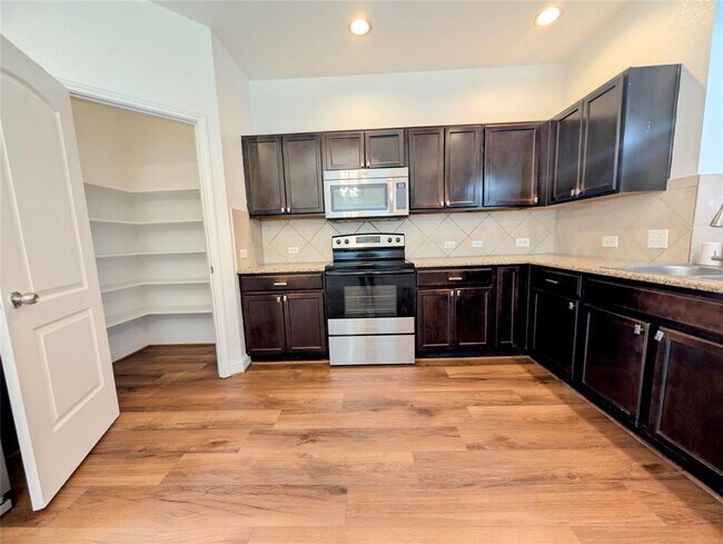Building Photo - 3508 Wickham Ln