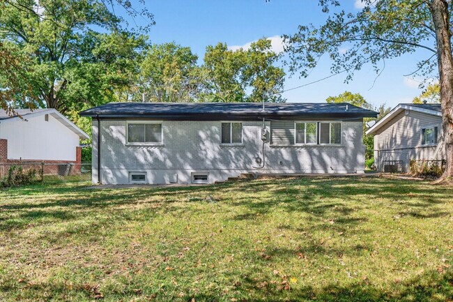 Building Photo - 2348 Vorhof Dr