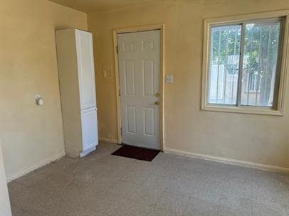 Building Photo - Comfortable 3-Bedroom Rental with Stylish Laminate Flooring