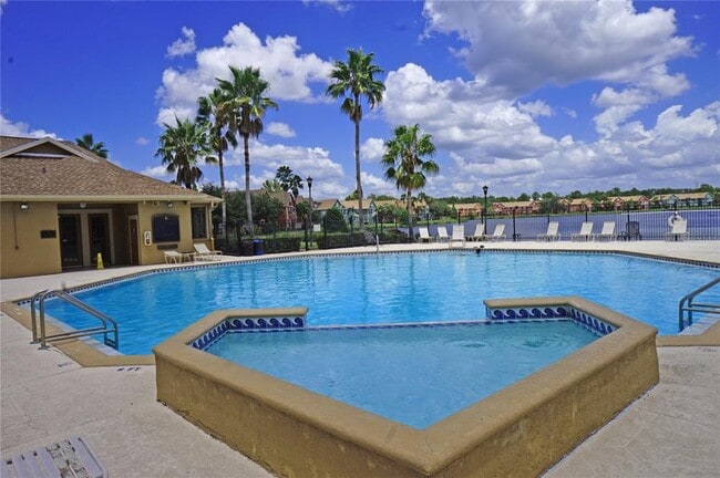Building Photo - 9850 Lake Chase Island Way
