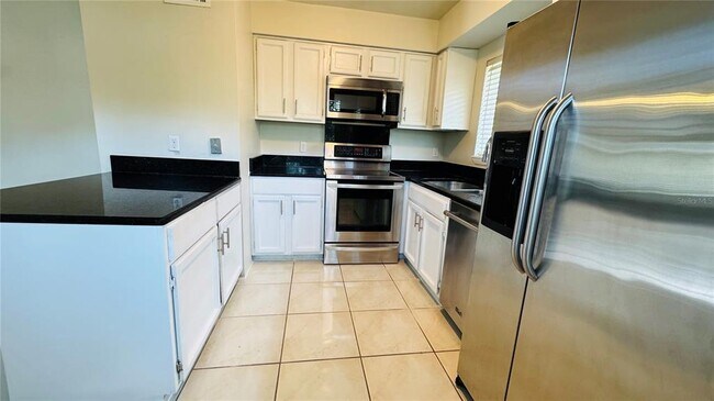 Building Photo - 4415 Pinebark Ave