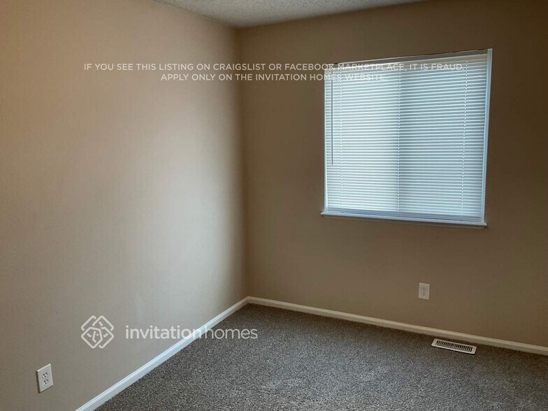 Building Photo - 4415 Gunbarrel Dr