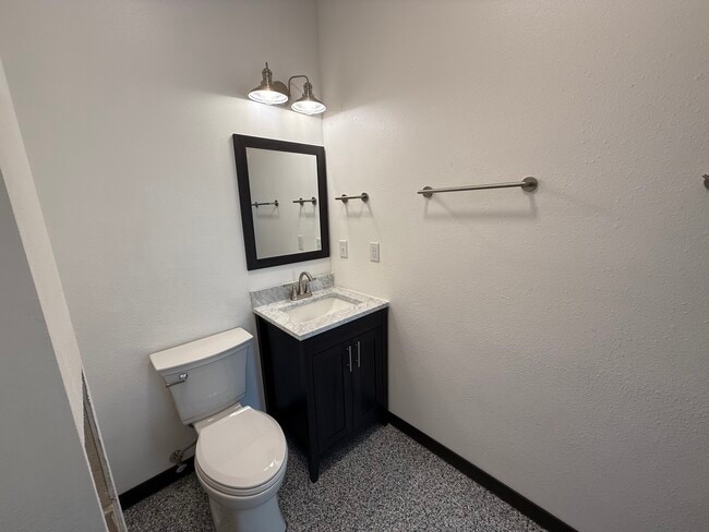 Building Photo - 24859 2nd St