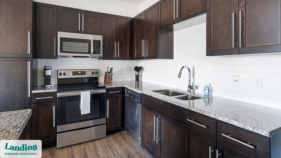 Building Photo - 12700 Ridgeline Blvd