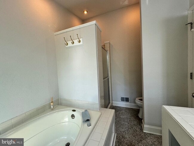 Building Photo - 12121 Derriford Ct