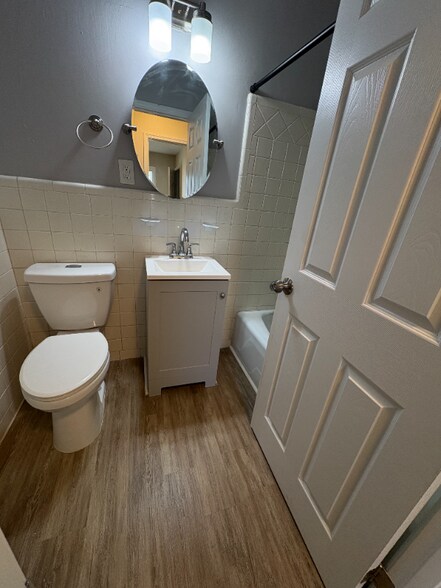 Building Photo - 3118 Adonna Dr NW