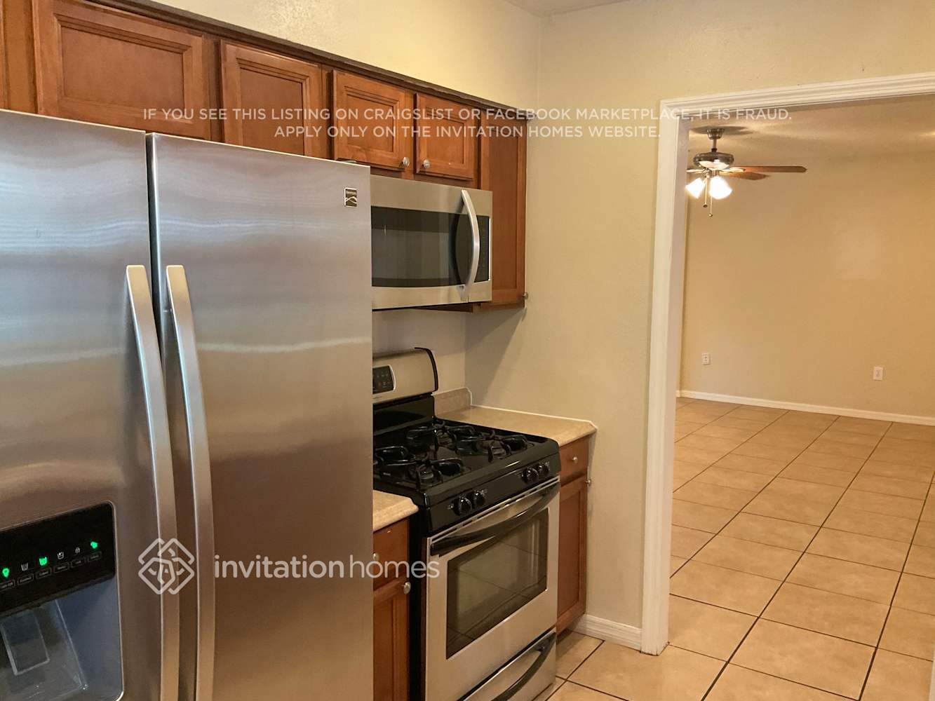 Building Photo - 626 Huntington St