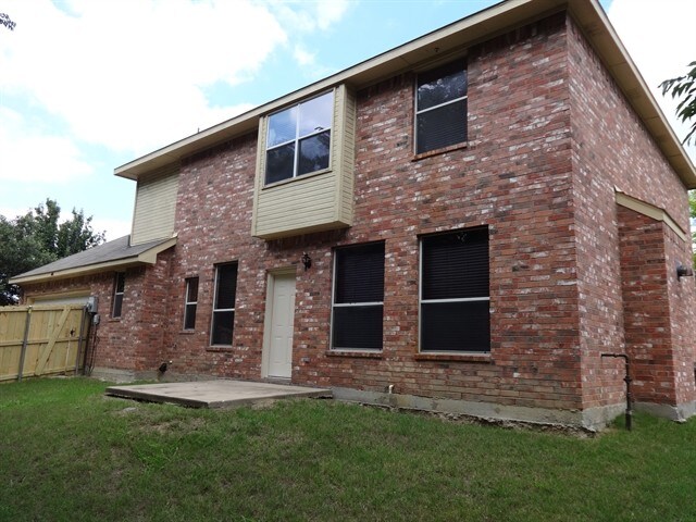 Building Photo - 408 Channel View Ct