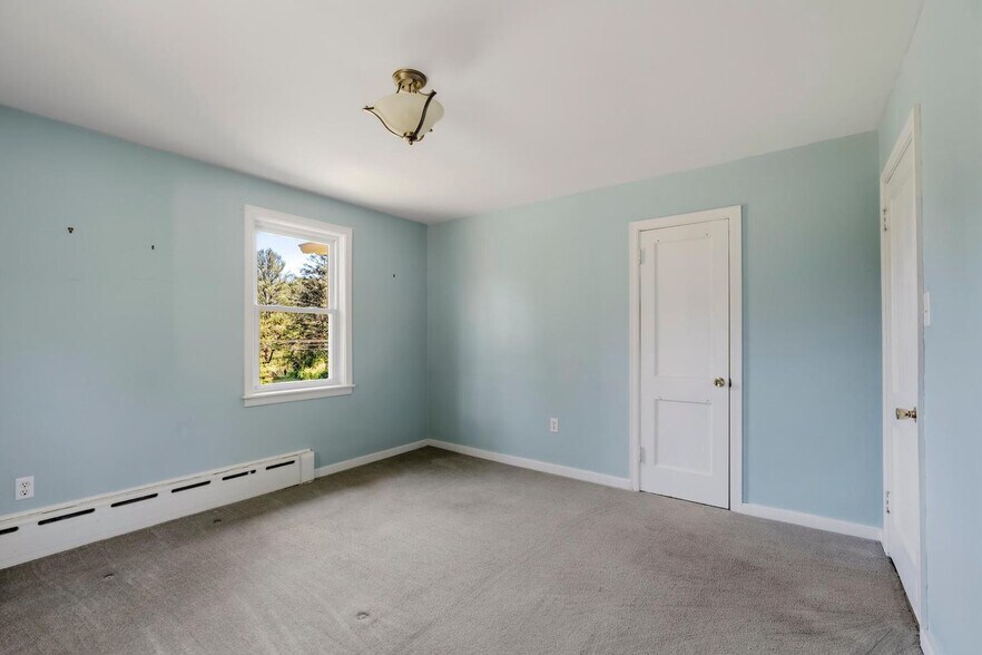 Building Photo - 1104 Alleghenyville Rd