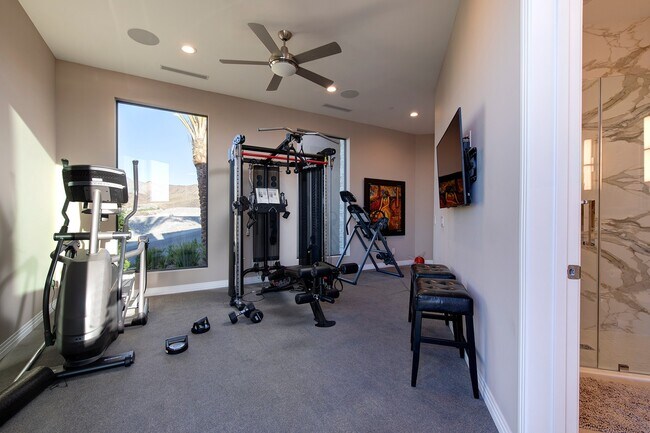 Building Photo - 661 Dragon Peak Dr