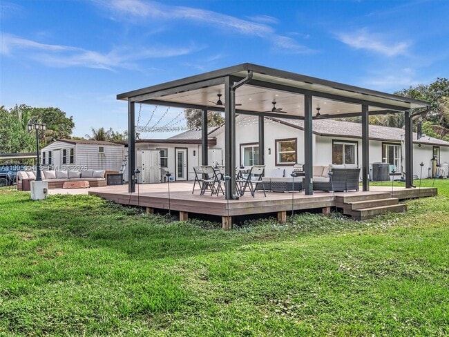 Building Photo - 6920 SW 182nd Way