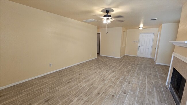 Building Photo - 22135 Greengate Dr