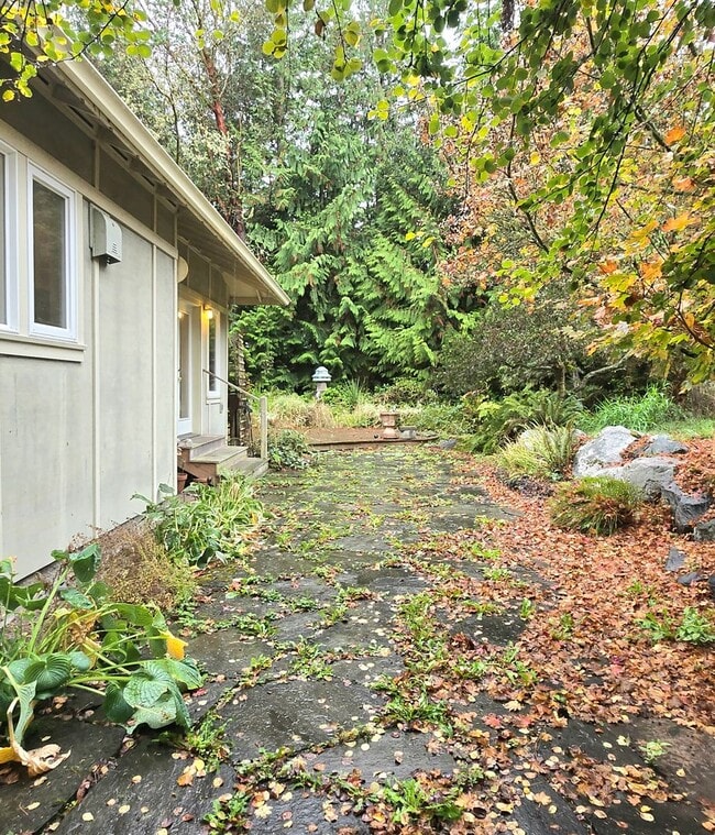 Building Photo - 2 Bedroom, 2 Bathroom Home For Rent in the...
